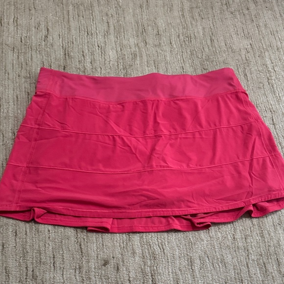 Lululemon Hot Pink, size 16 Long Pace Rival Skirt - Picture 1 of 2